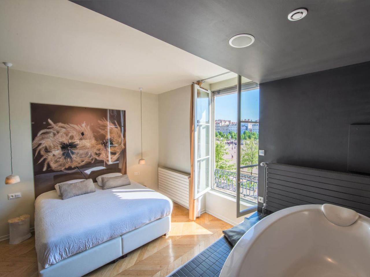 Mihotel Bellecour Lyon Eksteriør bilde
